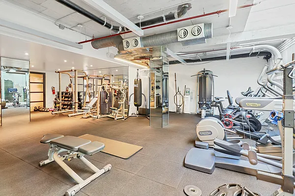 Rented by BARNES New York | media 15