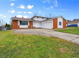 4633 Hickory Ridge Ave, Brunswick, OH 44212