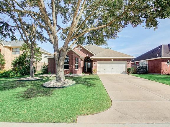 5th image of 814 N Elder Grove Dr
