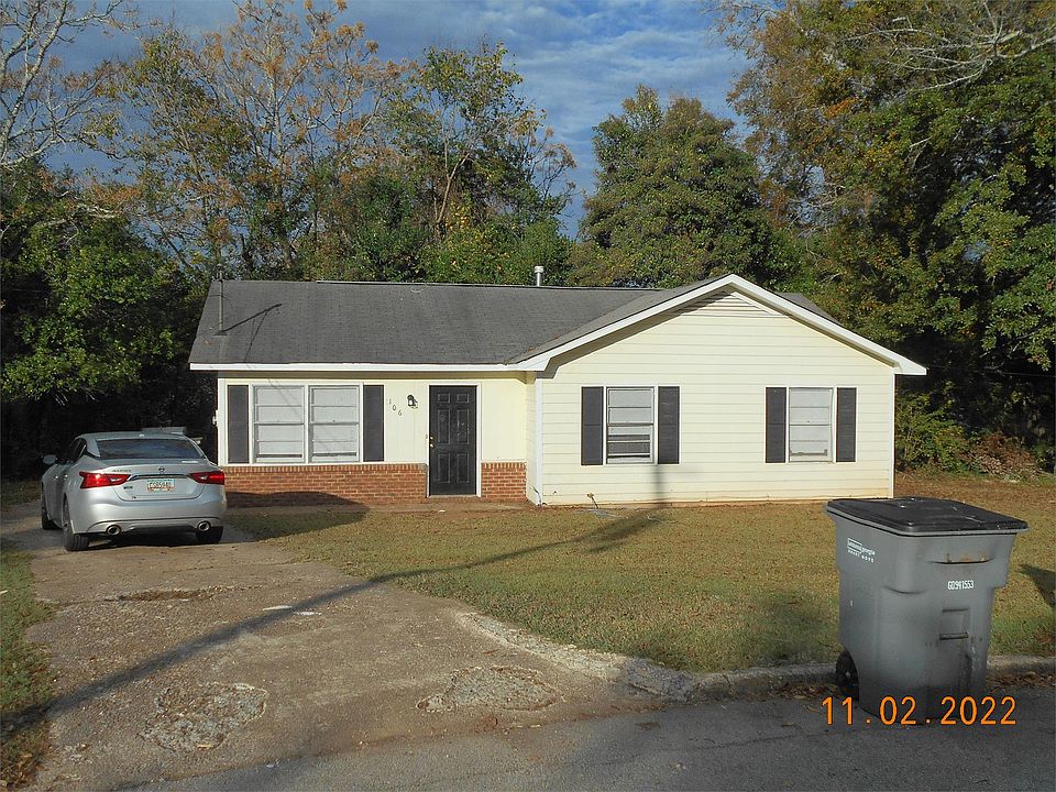 1st image of 106 Fannin Ct
