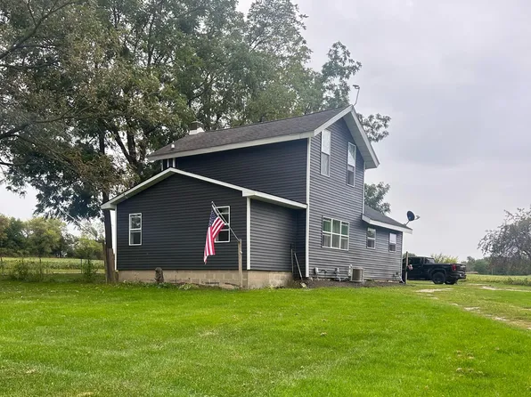 10600 Tasker Rd, Bellevue, MI 49021