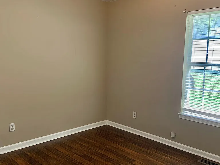 1721 Canton Ave #A — Photo 11