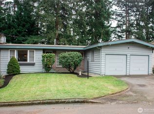 16551 NE 27th Pl, Bellevue, WA