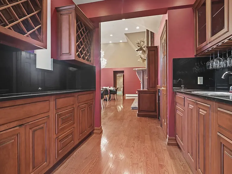 133 Montanesca Rd — Photo 23