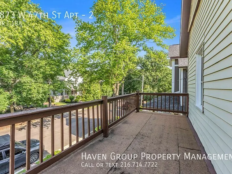 1873 W 47th St #2 — Photo 17