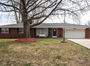 120 Dorchester Dr, Belleville, IL