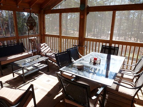 3rd image of 130 Larkin Mill Cir
