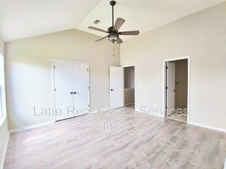 1633 SW Madison St — Photo 7