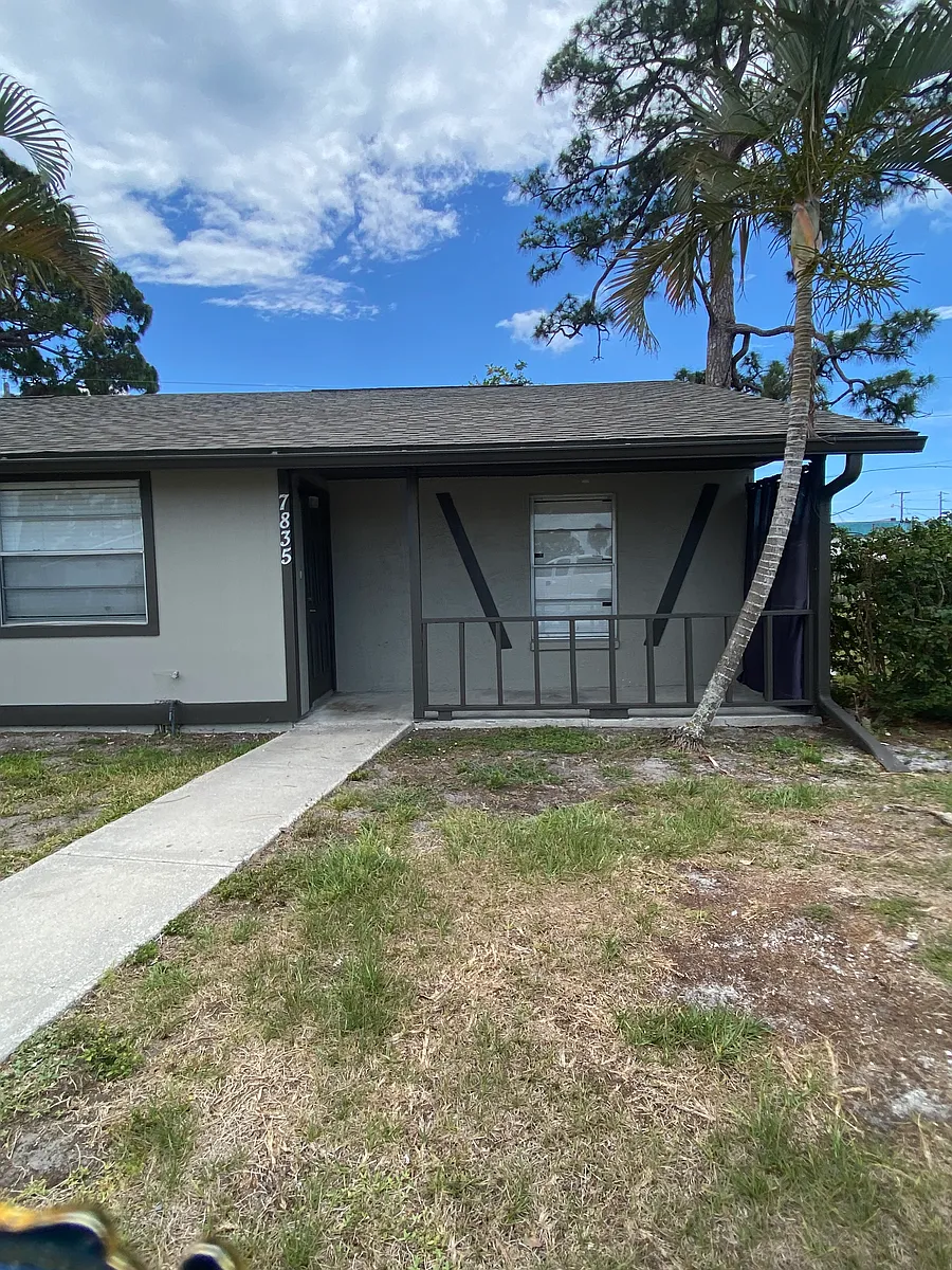 Building Photo - 7835 43rd Avenue Dr W