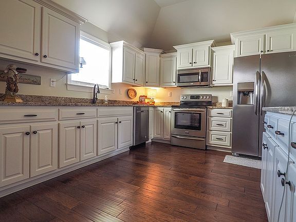 Large kitchen