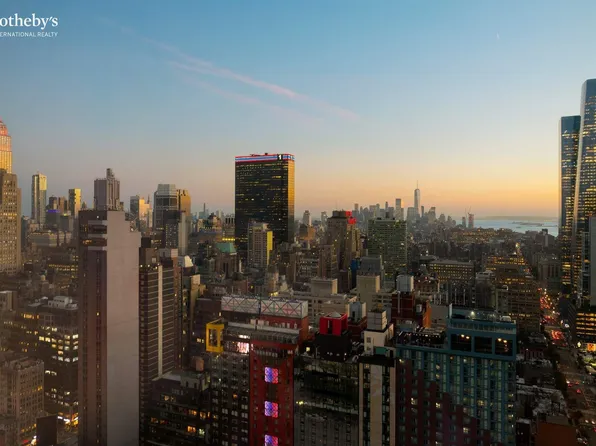 350 West 42nd Street image 11 of 19