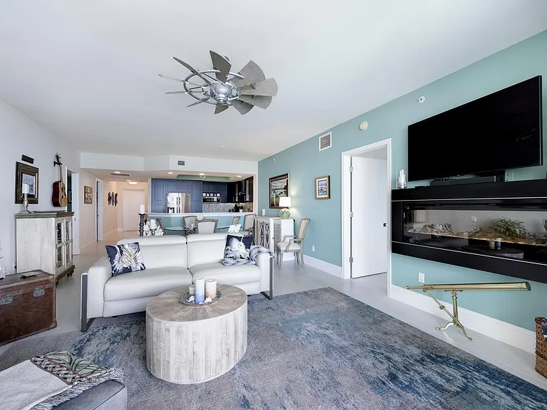 2650 Lake Shore Dr #1602 — Photo 8