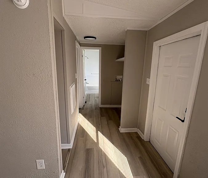 1305 N Floyd St #39 — Photo 6