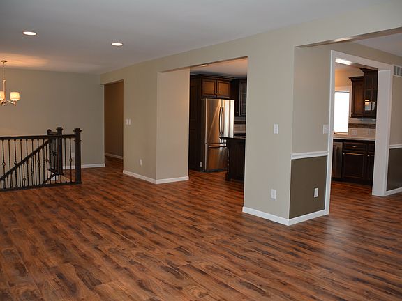 4th image of 6309 Widmer Ln