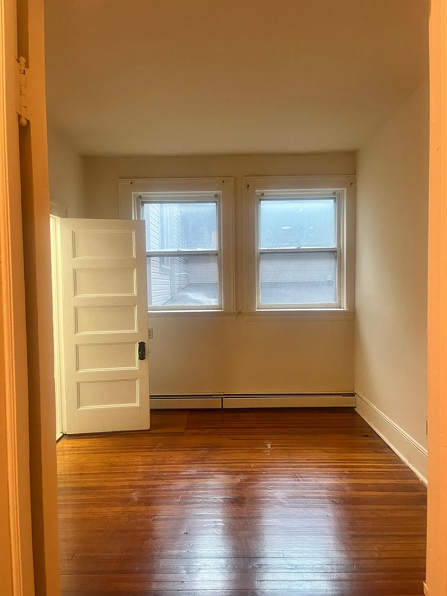 Photo 2 of 6 - 416 Bloomfield Ave #3 - Montclair, NJ Building Photo - 416 Bloomfield Ave #3