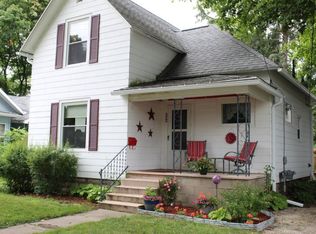 208 W Shaw St, Charlotte, MI 48813