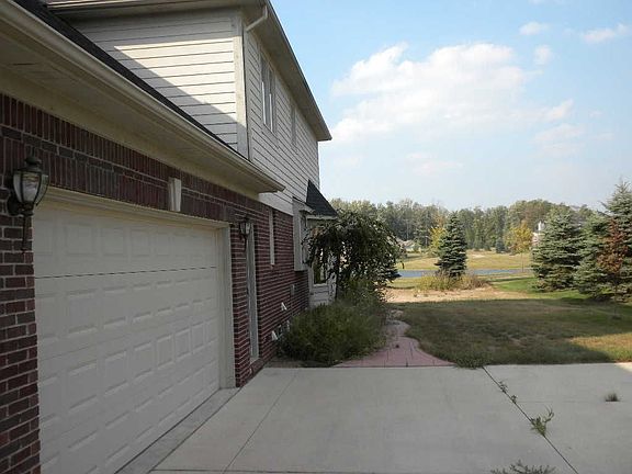 3rd image of 12981 Burningwood Dr