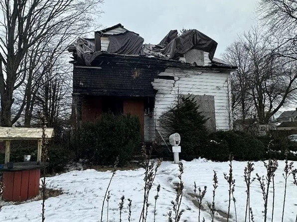1179 Bay St, Springfield, MA 01109
