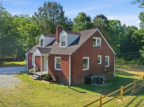 1410 Sharpe Rd, Burlington, NC 27217