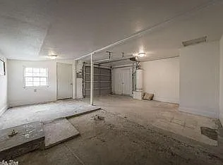 2201 Westover Dr — Photo 25