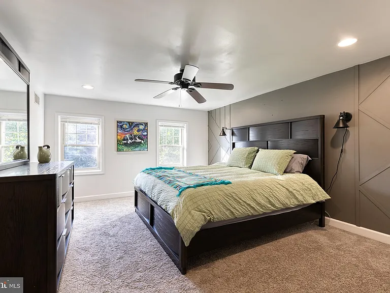 2218 Fleet St — Photo 23