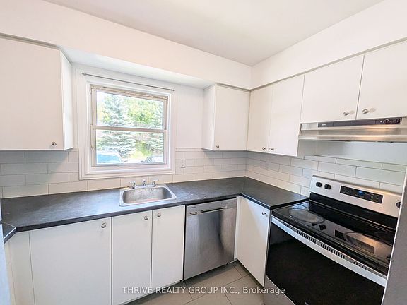4th image of 470 2nd St #16