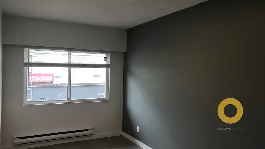 2 bed, 1.0 bath, 1000 sqft, $2,500 — Photo 2