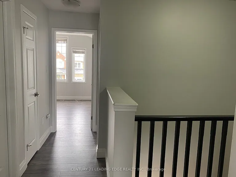 33 Glenvista Dr — Photo 23