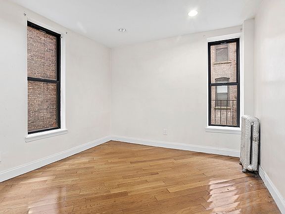 3rd image of 503 W 122nd St APT 6