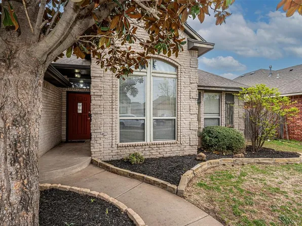 16616 La Paloma Ln, Edmond, OK 73012