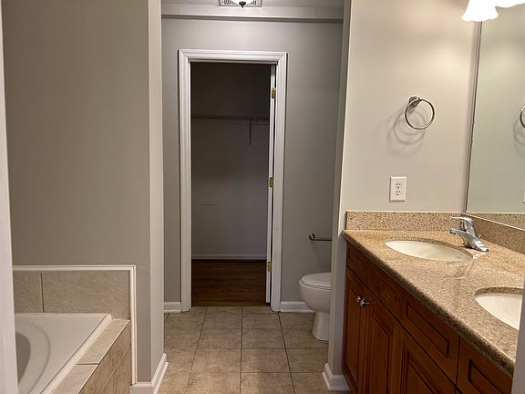 2nd image of 2212 River Park Ct