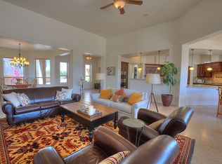 8836 Estrada Ct NE, Albuquerque, NM 87122