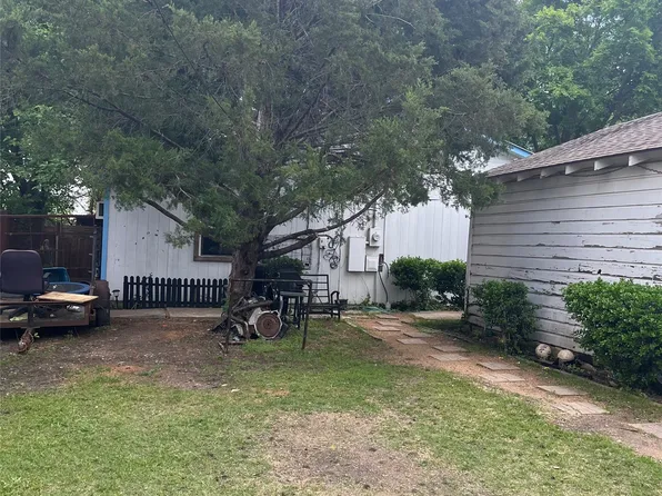 1608 Coleman St, McKinney, TX 75069