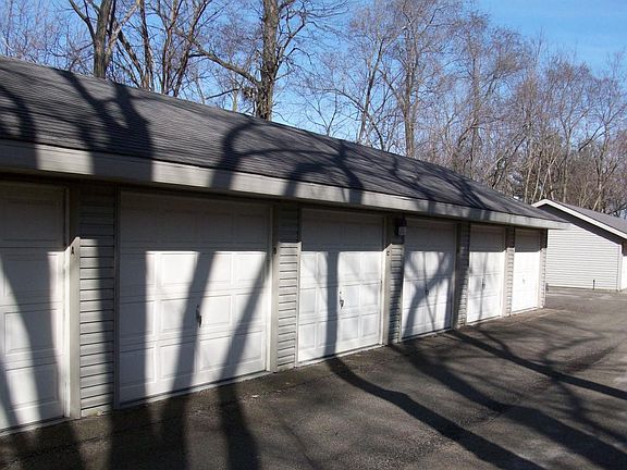 2nd image of 2837 Glenwood Ave APT 4