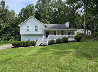 28 McKinley Ct, Powder Springs, GA 30127