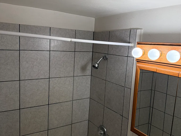 S70W13650 Tess Corners Dr #50 — Photo 4