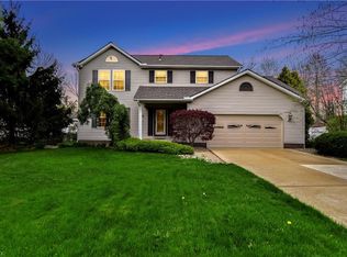 349 Deer Creek Trl, Cortland, OH