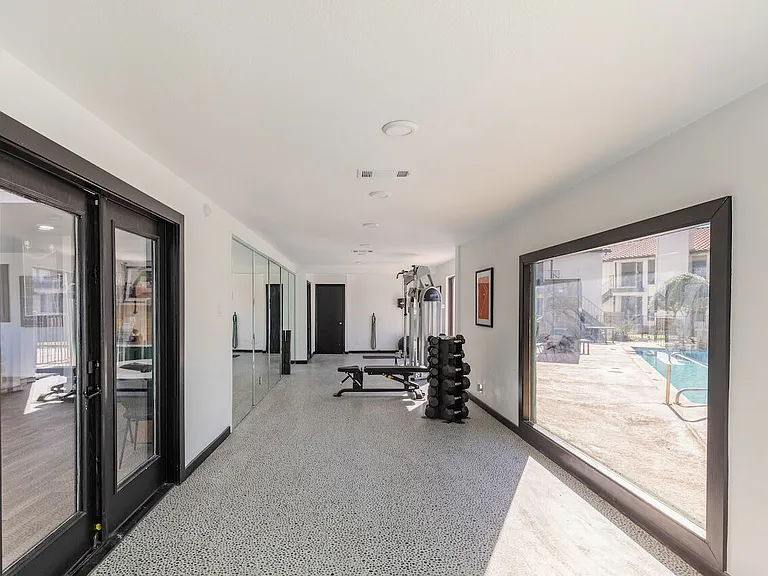 Athena Apartments — Photo 57