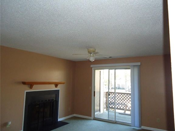 4th image of 574 Candle Ln APT 201