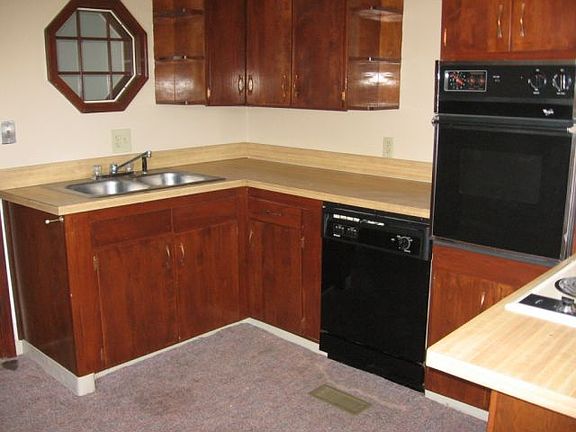 4th image of 343 Hallowell Ln