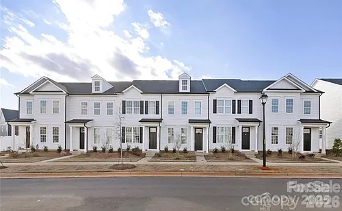 8140 Jacey Ln Photo 1