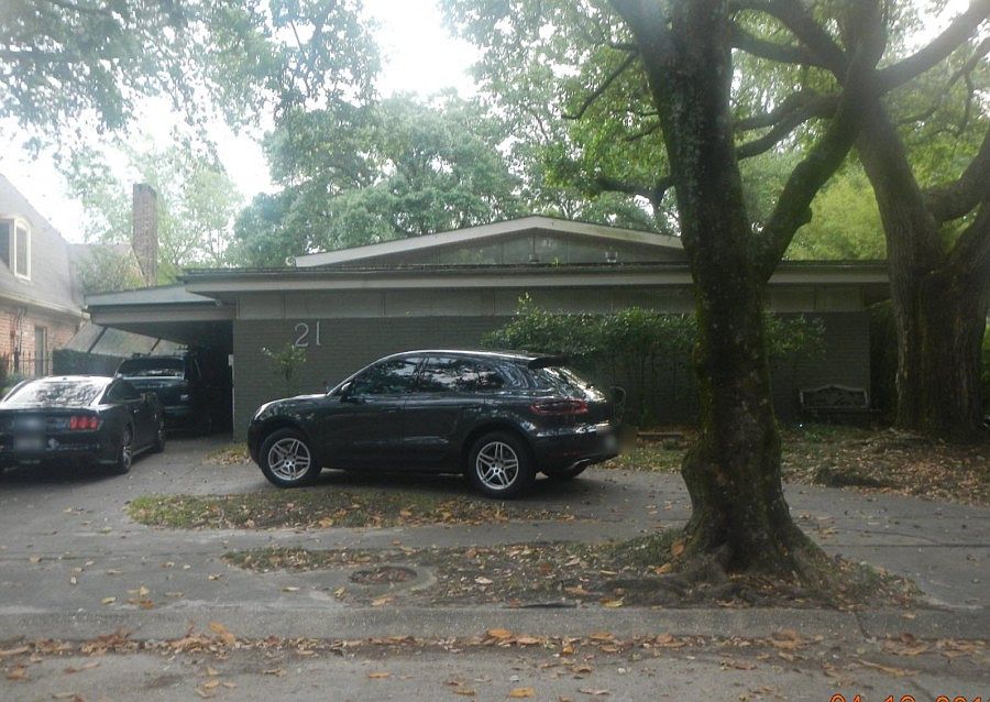 1st image of 21 Park Island Dr
