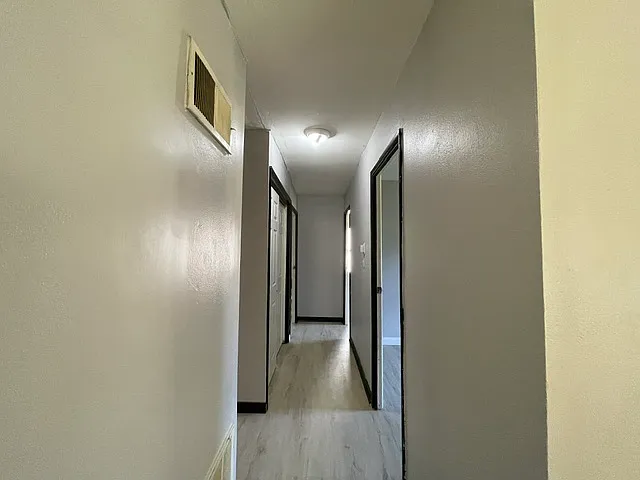 2895 Hyannis Dr — Photo 6