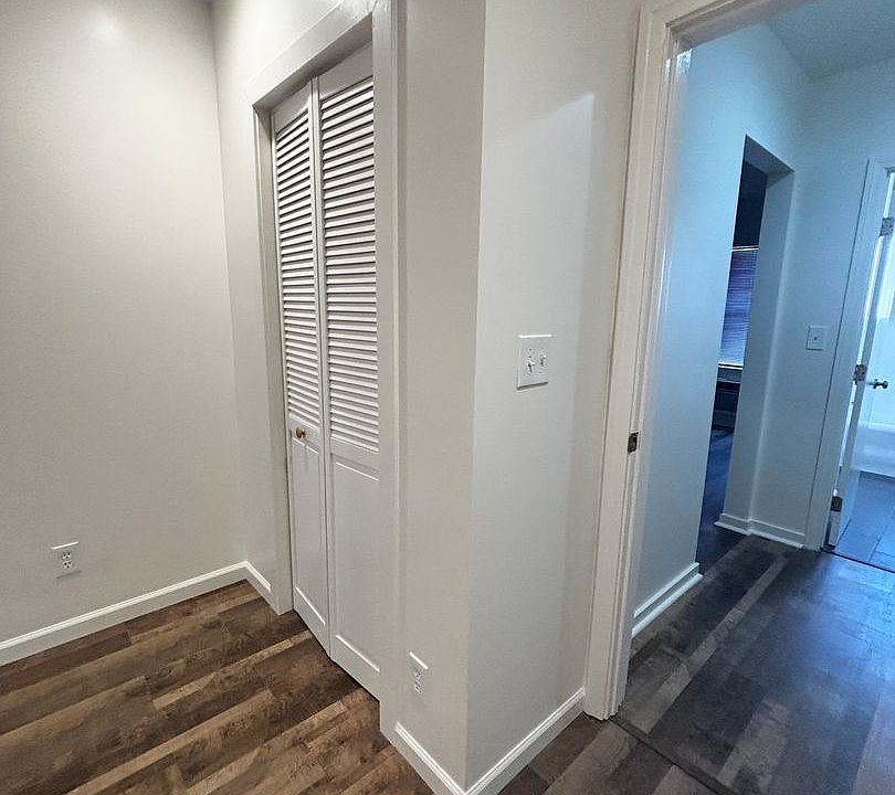 1st image of 1223 E Harvard St APT G