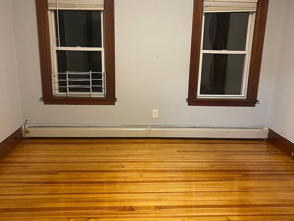 403405 High St Lawrence MA Zillow