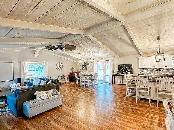 Open Concept Main Room/Family Room