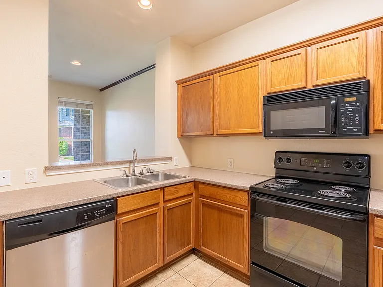 2228 Stonepark Pl — Photo 25