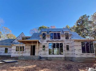 7901 S Bridgewater Ct, Raleigh, NC 27615