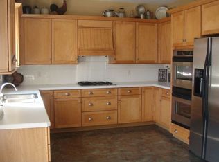 3115 Linden Pl, Canfield, OH 44406