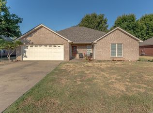 625 Blossom Ln, Trumann, AR 72472